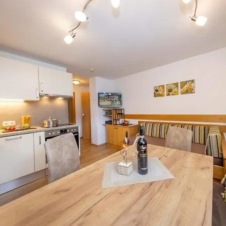 With 2 Bedrooms Holiday home