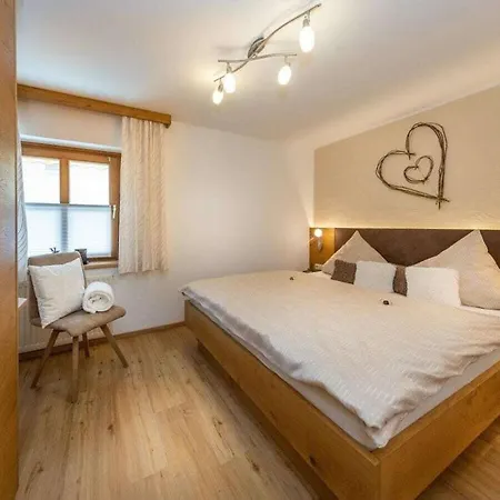 With 2 Bedrooms *