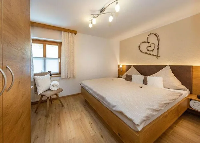 With 2 Bedrooms *