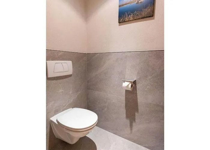 Semesterbostad With 2 Bedrooms *